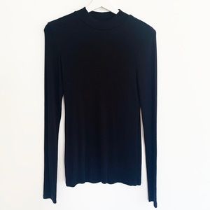3/$25 ANTHROPOLOGIE Mock-neck - Size Small